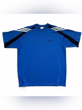 2000s Adidas Men’s Blue Performance Tee with Shoulder Stripes